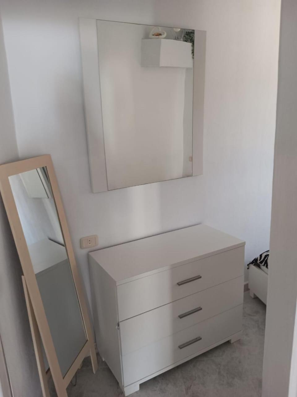 Ain Draham Sejour 1, Appartement Deux Pieces, Prive,Seulement Familles!!! Netflix, Youtube エクステリア 写真